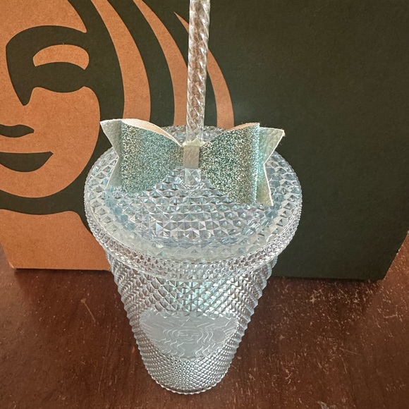 Starbucks Tumbler Crystal Blue Studded Japan Excl. - Grande 16oz - Bow Included - Picture 3 of 5